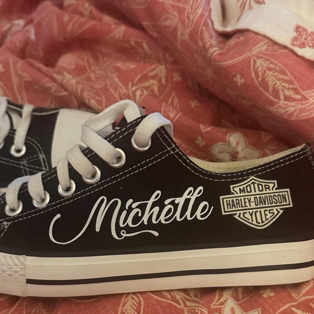 Harley-Davidson Black & White Michelle Low-Top Sneakers - Picture 2 of 7